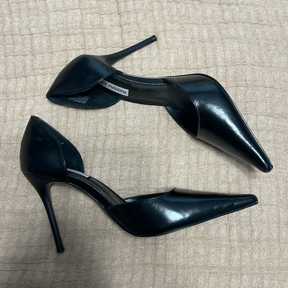 Black heel